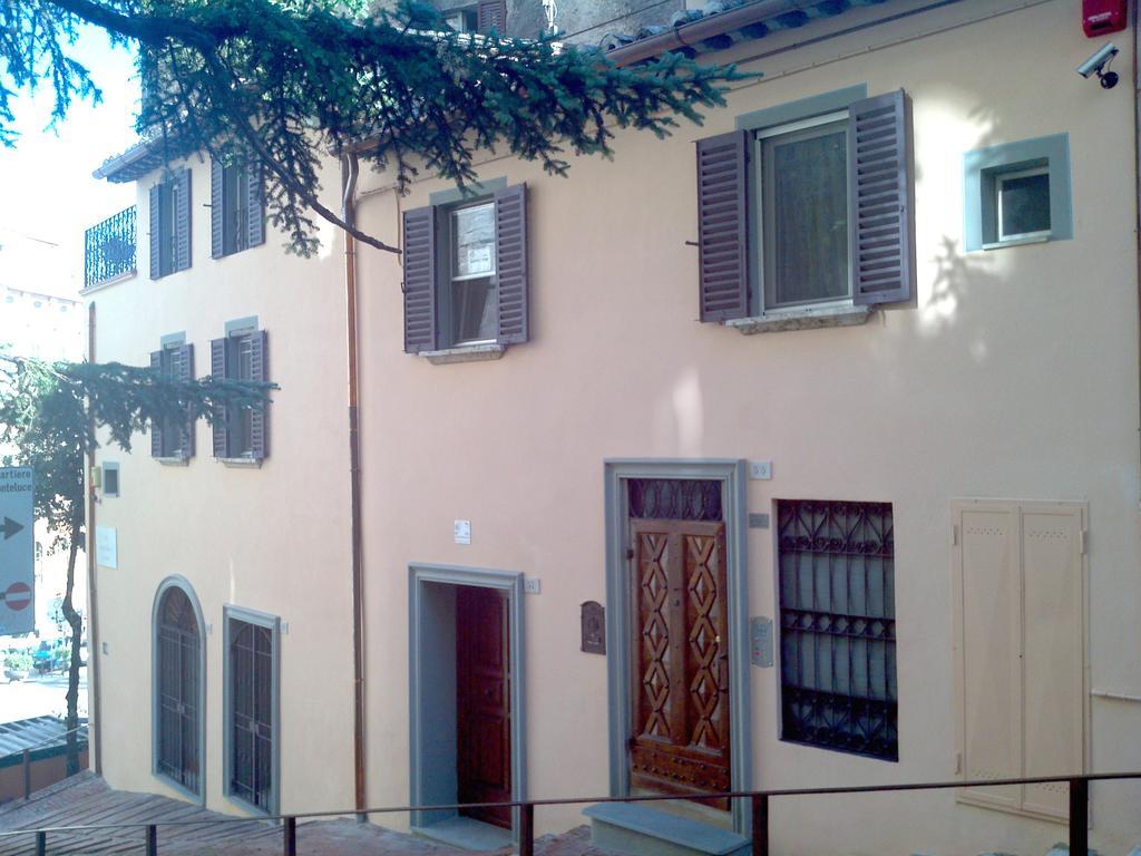 Alla Maison Di Alessia Acomodação com café da manhã Perúgia Quarto foto